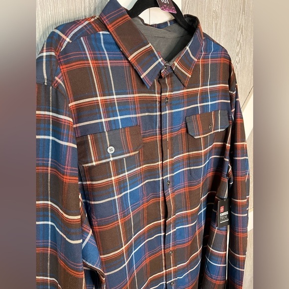 181. NWT Swiss Tech Men's and Big Men's Long Sleeve Outdoor Flannel Shirt - Picture 2 of 7